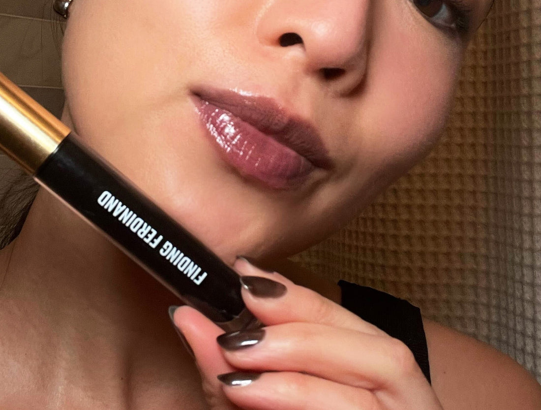 black lip gloss