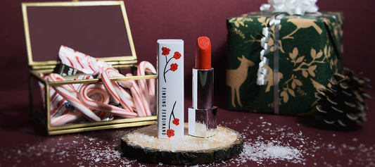 Let's Celebrate the Holidays with Red Lipstick!